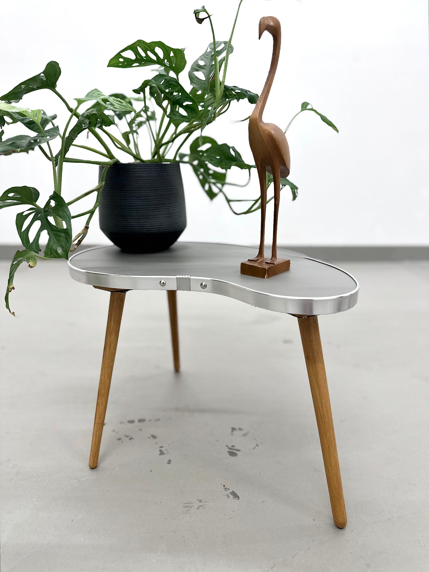 Nierentisch im Mid Century Stil - Neuwertig