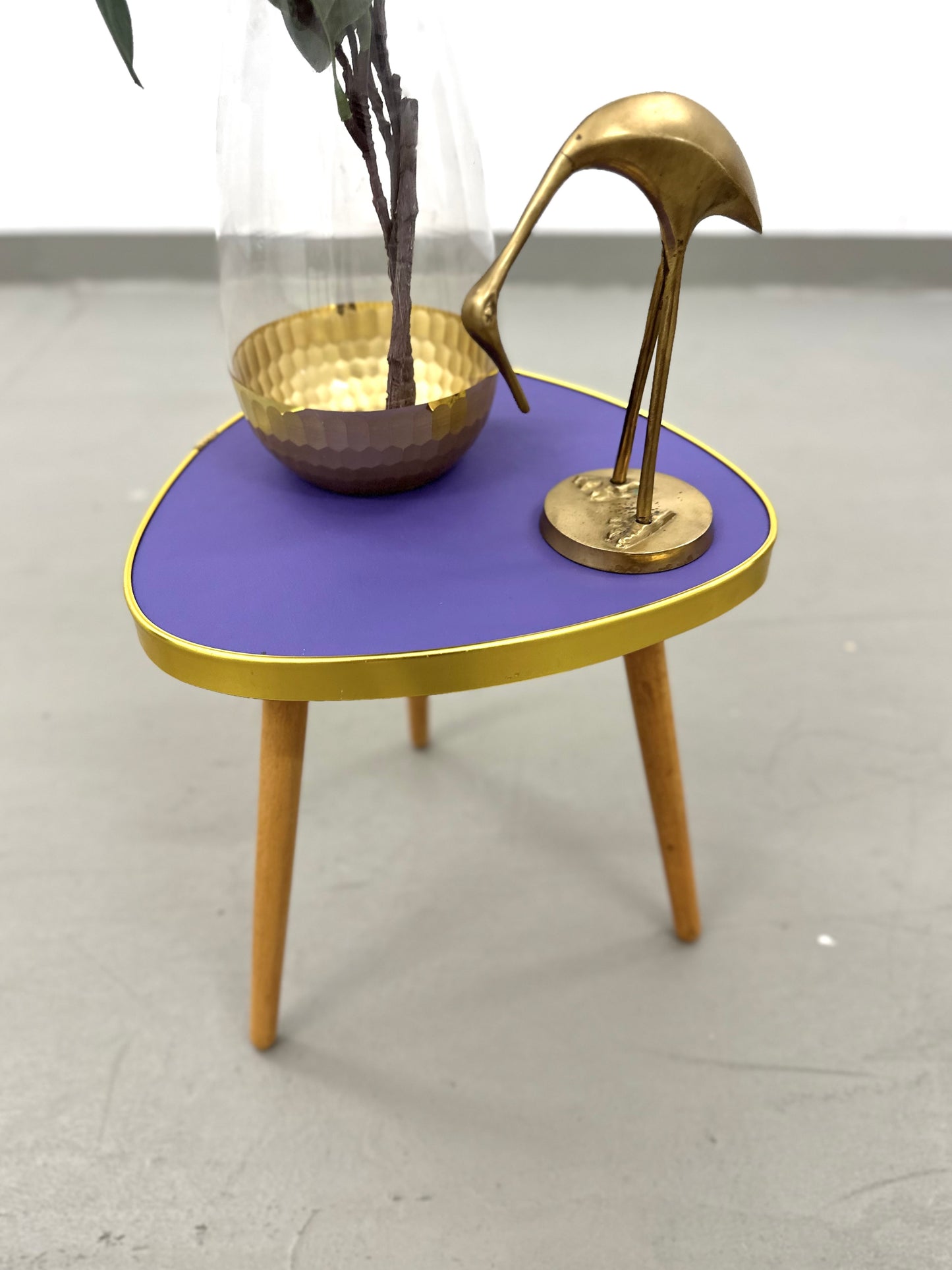 Beistelltisch/ Blumenbank im Mid Century Stil