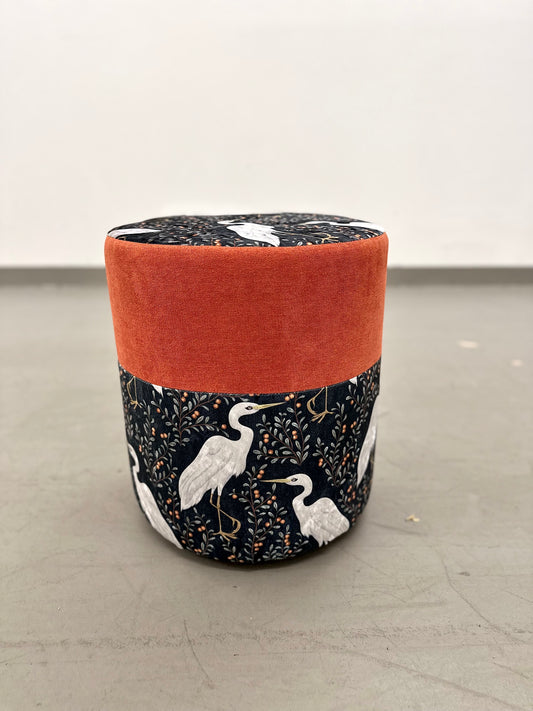Sitzhocker mit Kranich Muster - Made in Berlin