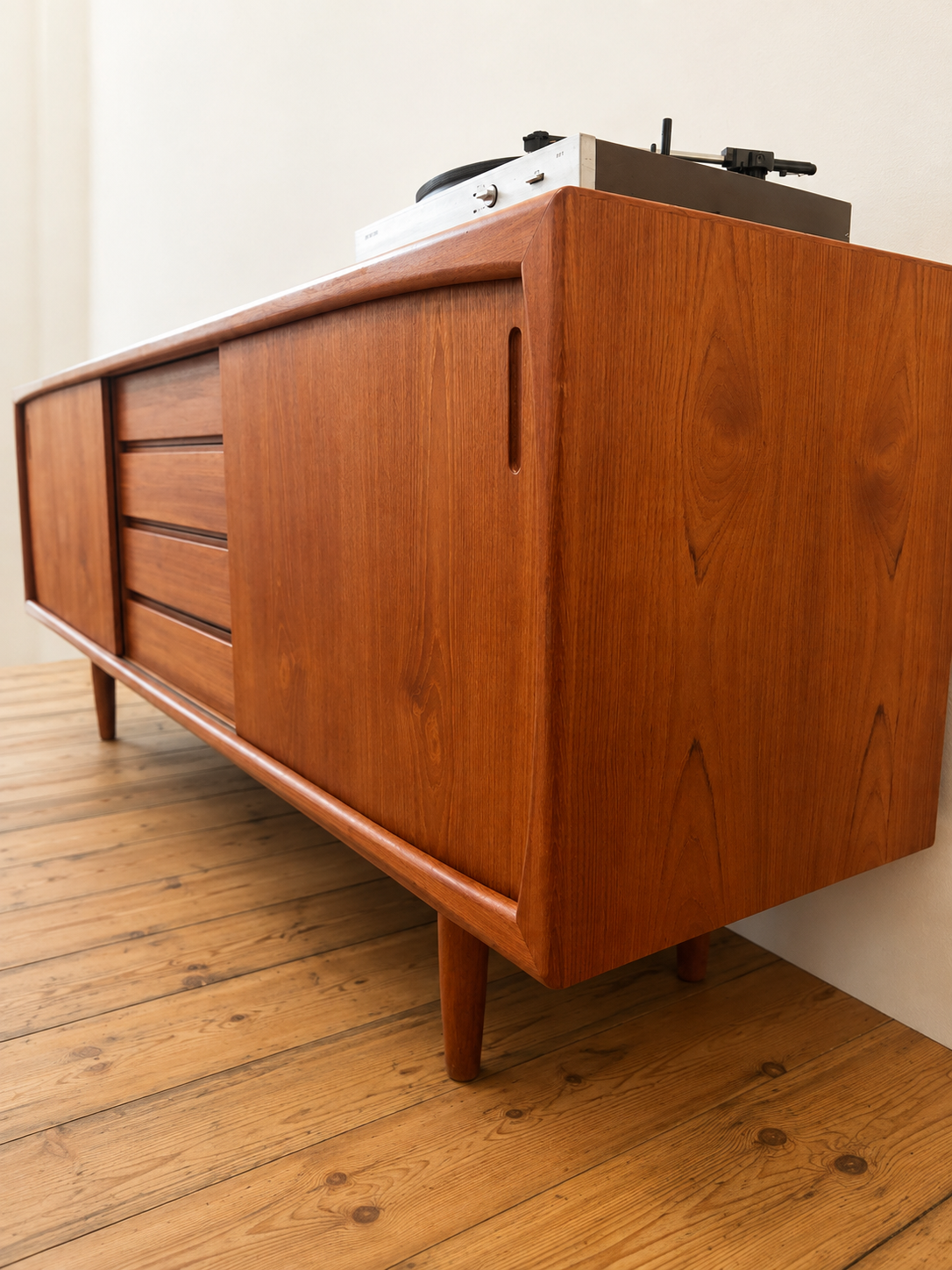 Teakholz Sideboard im Mid Century Design - Dänemark, 60er Jahre