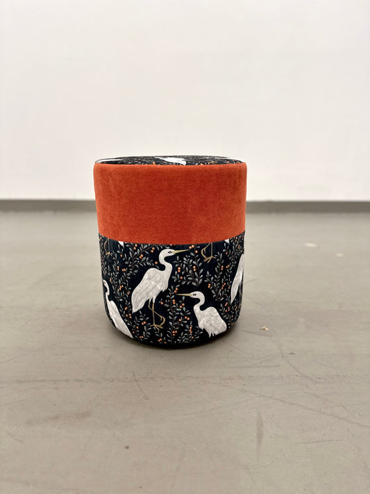 Sitzhocker mit Kranich Muster - Made in Berlin