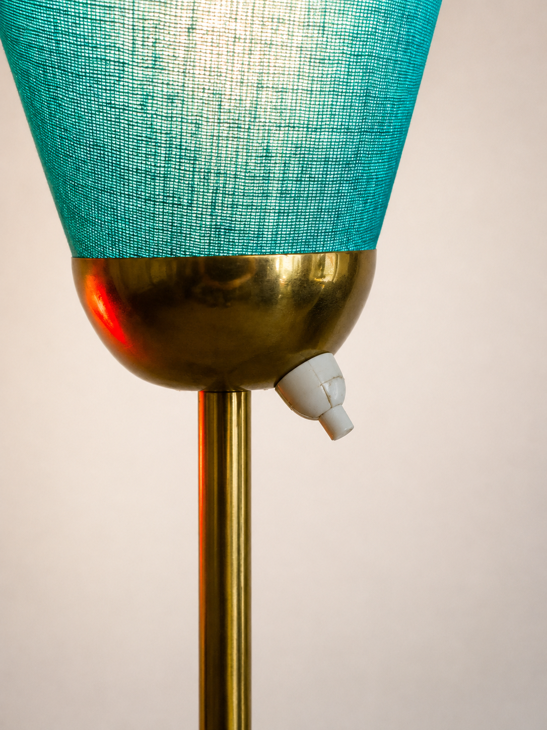 Tütenlampe im Mid Century Design - 60er Jahre