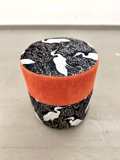 Sitzhocker mit Kranich Muster - Made in Berlin