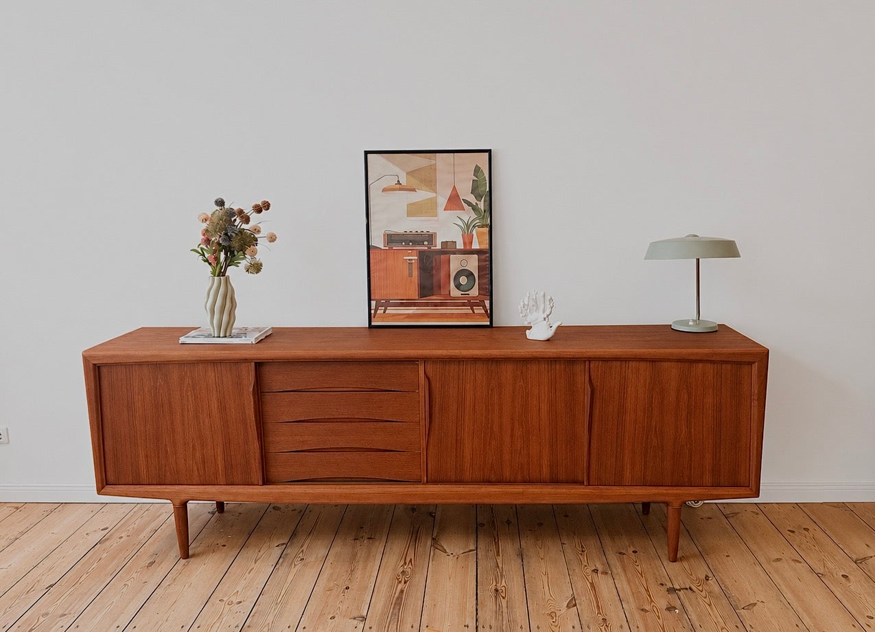 Dänisches Mid-Century Sideboard von Axel Christensen für Aco Møbler