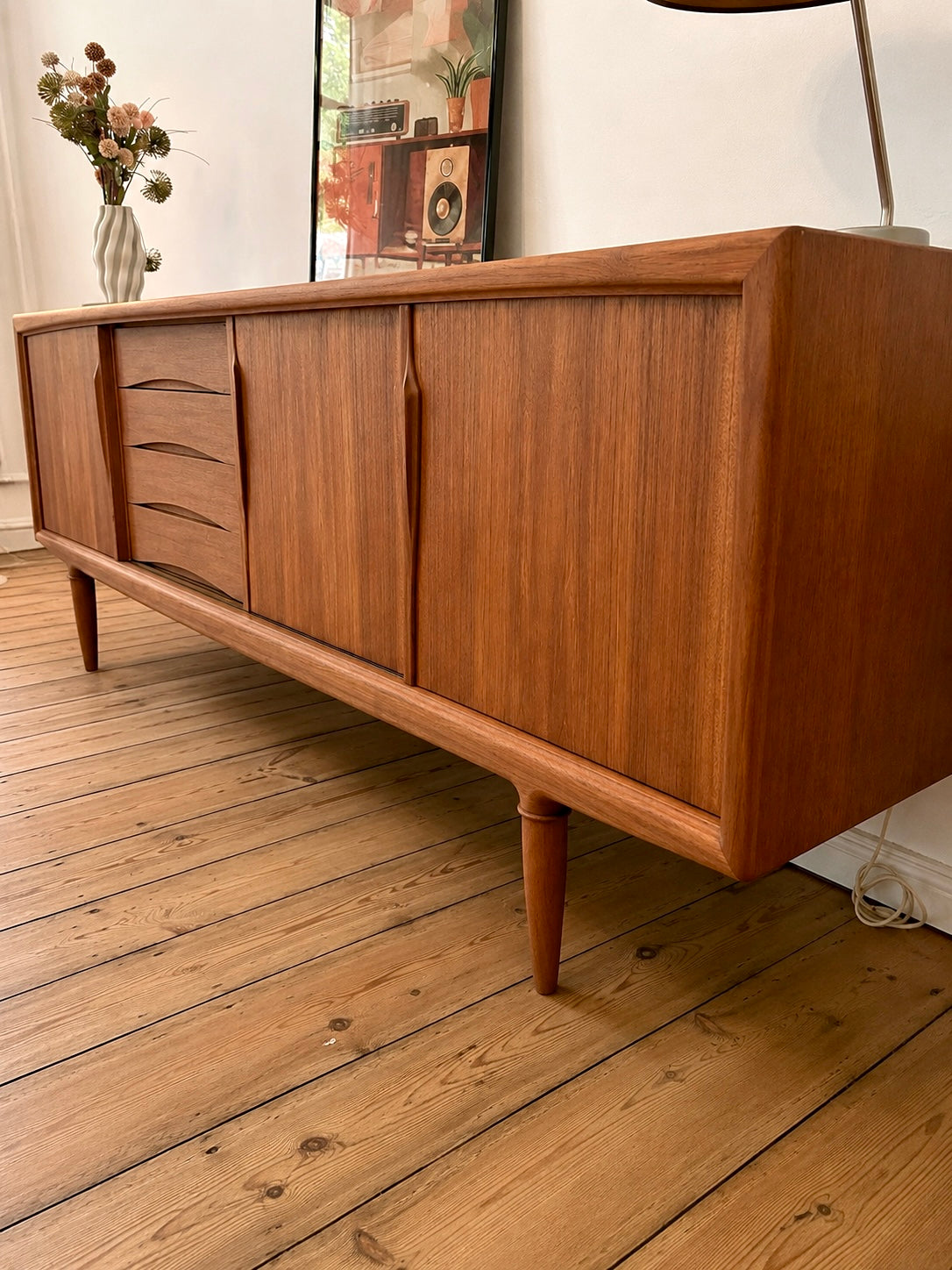 Dänisches Mid-Century Sideboard von Axel Christensen für Aco Møbler