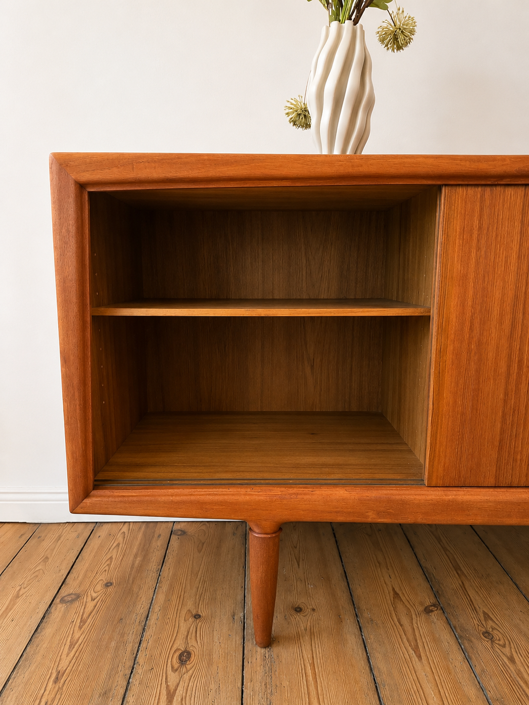 Dänisches Mid-Century Sideboard von Axel Christensen für Aco Møbler