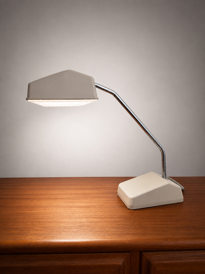 Vintage Schreibtischlampe von Waldmann Leuchten, 70er Jahre